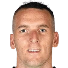 https://img.ytzysm.com/img/football/player/e02d7d03db9d73e42d8d57d649ceaa49.png